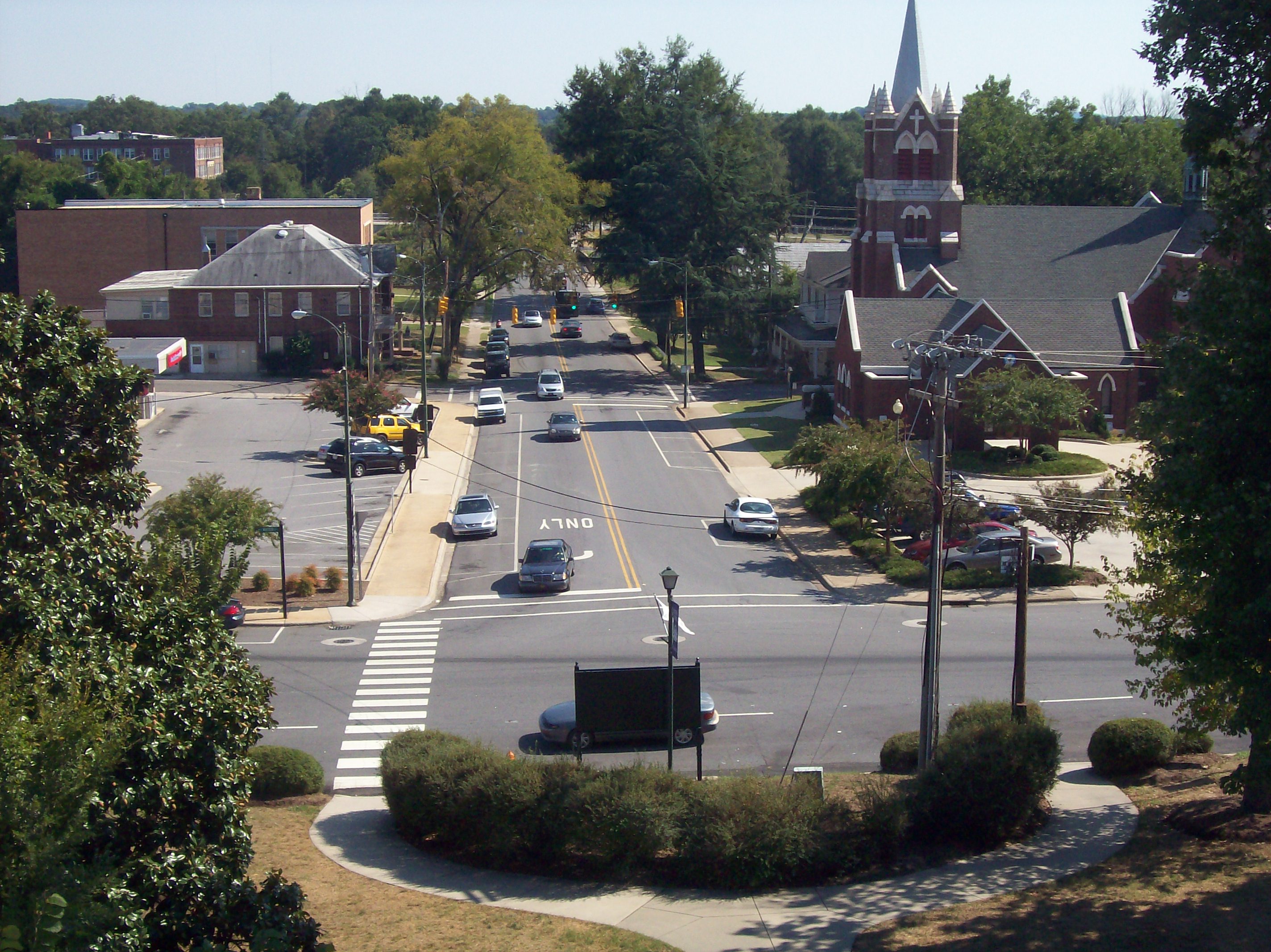Overhead shot of Lincolnton streets with church in
